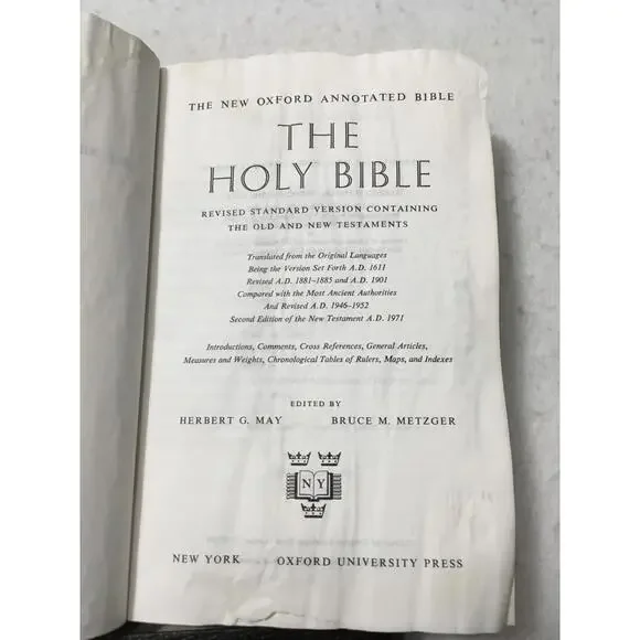 the new Oxford Annotated Bible Revised Standard version some pages stick - Picture 5 of 16